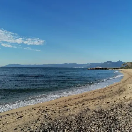Villa Splendida In Riva Al Mare