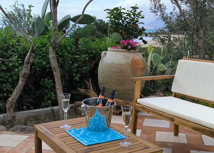 Вилла Splendida In Riva Al Mare Орозеи