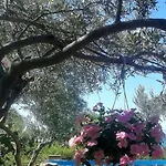 Splendida In Riva Al Mare 빌라