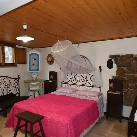 Splendida In Riva Al Mare Villa *